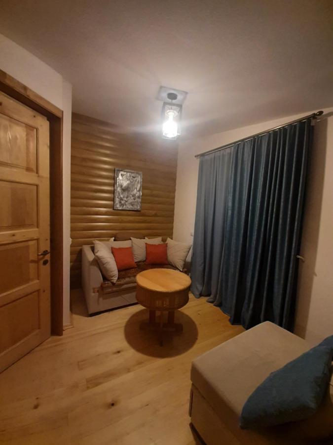 Sanli Hotel Mestia Ngoại thất bức ảnh