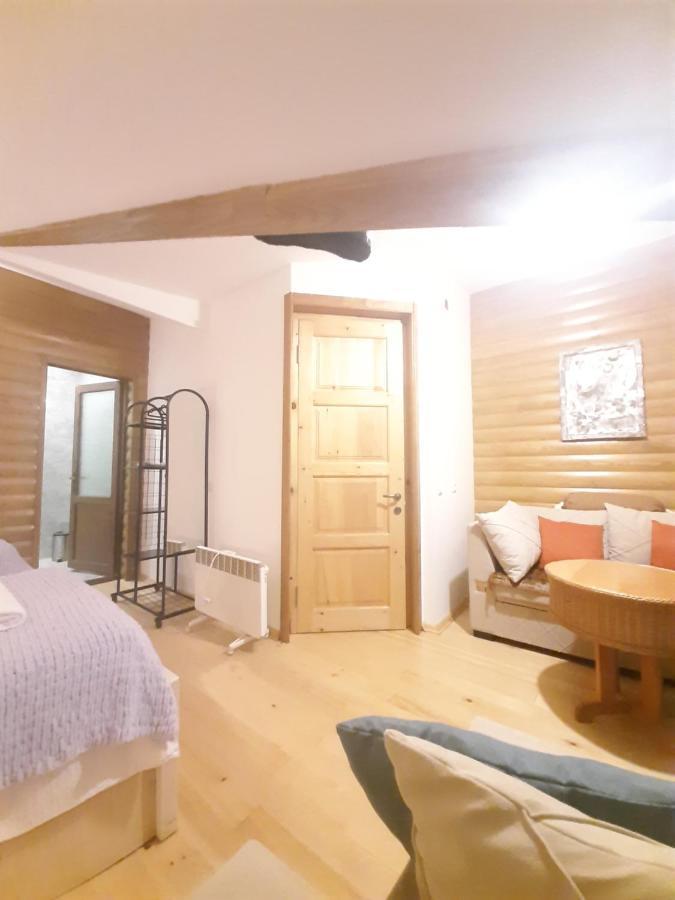 Sanli Hotel Mestia Ngoại thất bức ảnh