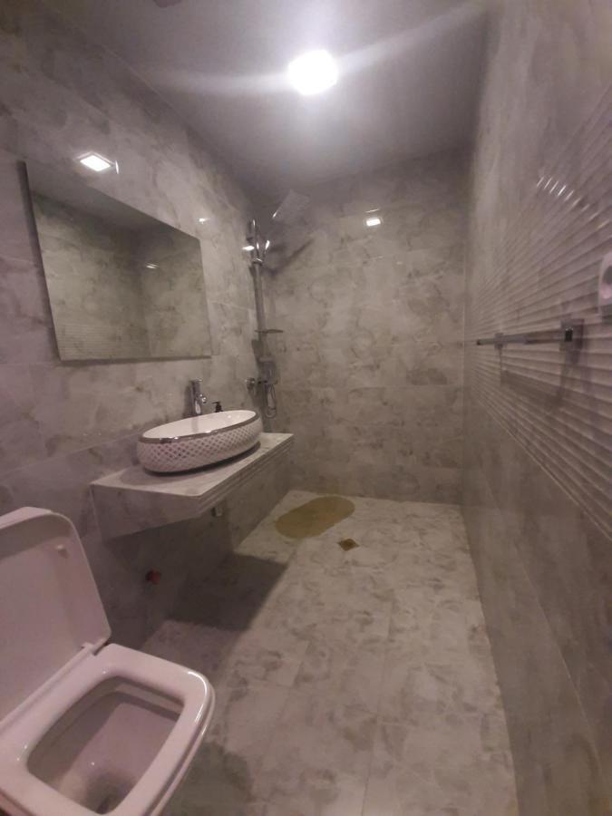 Sanli Hotel Mestia Ngoại thất bức ảnh