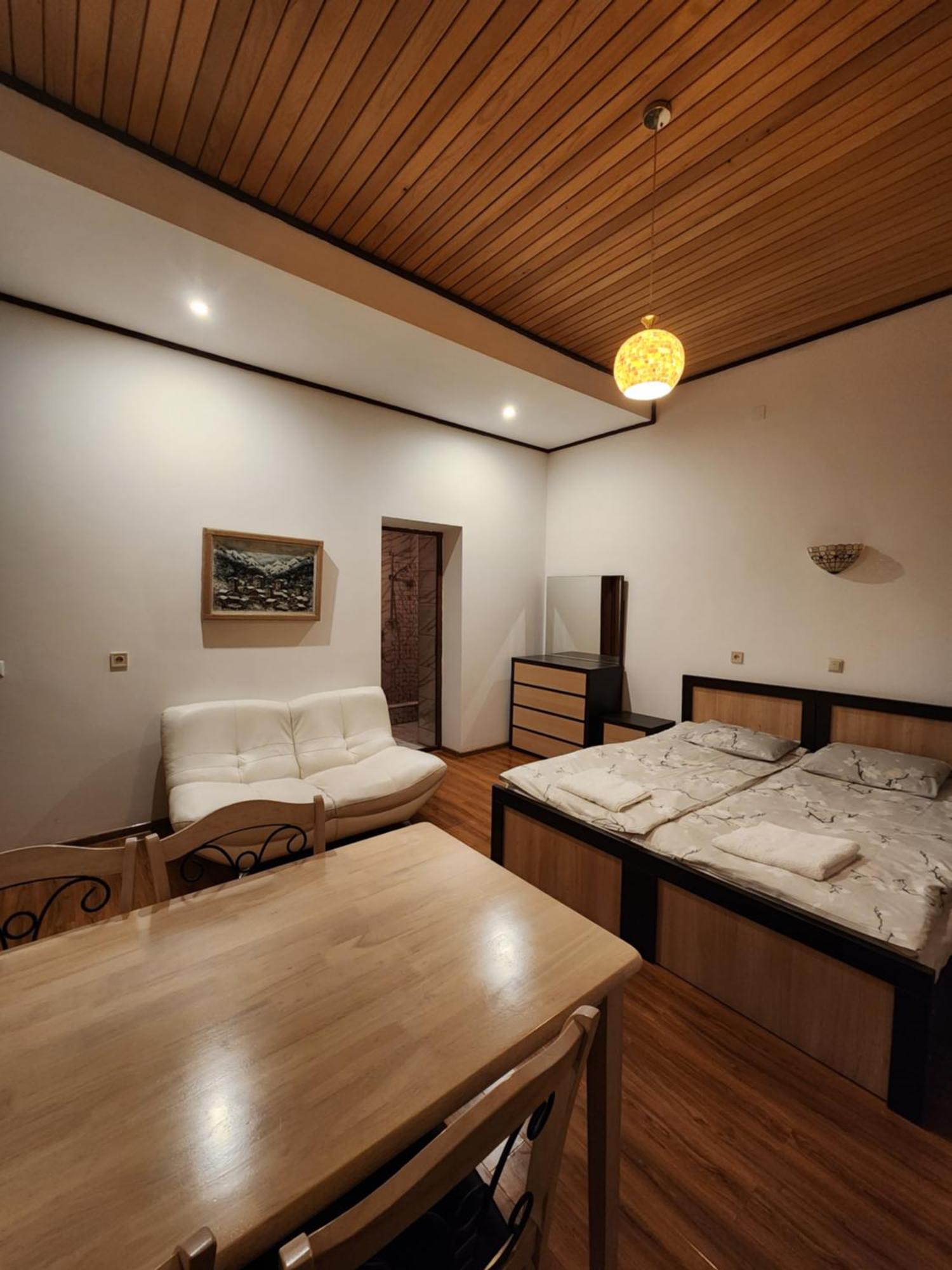 Sanli Hotel Mestia Phòng bức ảnh